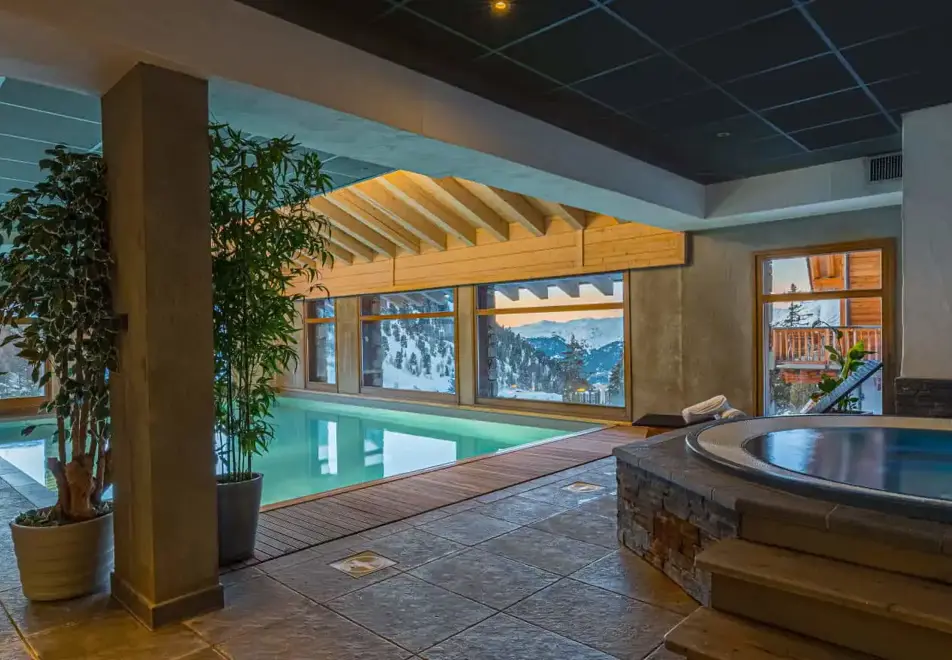 Hotel Carlina, Belle Plagne (hotel) - Indoor pool & hot tub