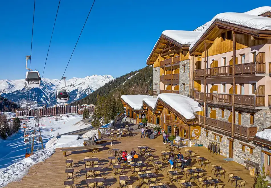 Hotel Carlina, Belle Plagne (hotel) - Large sunny terrace