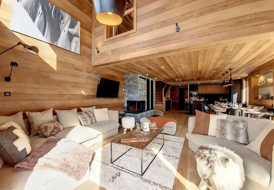 Chalet Edelweiss, Le Bettex (self catered chalet) - Open plan living and dining area