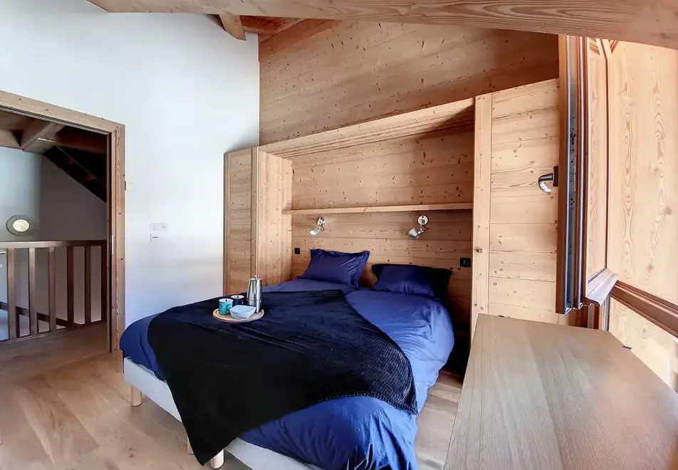 Chalet Rocher, Le Bettex (self catered chalet) - Twin bedroom
