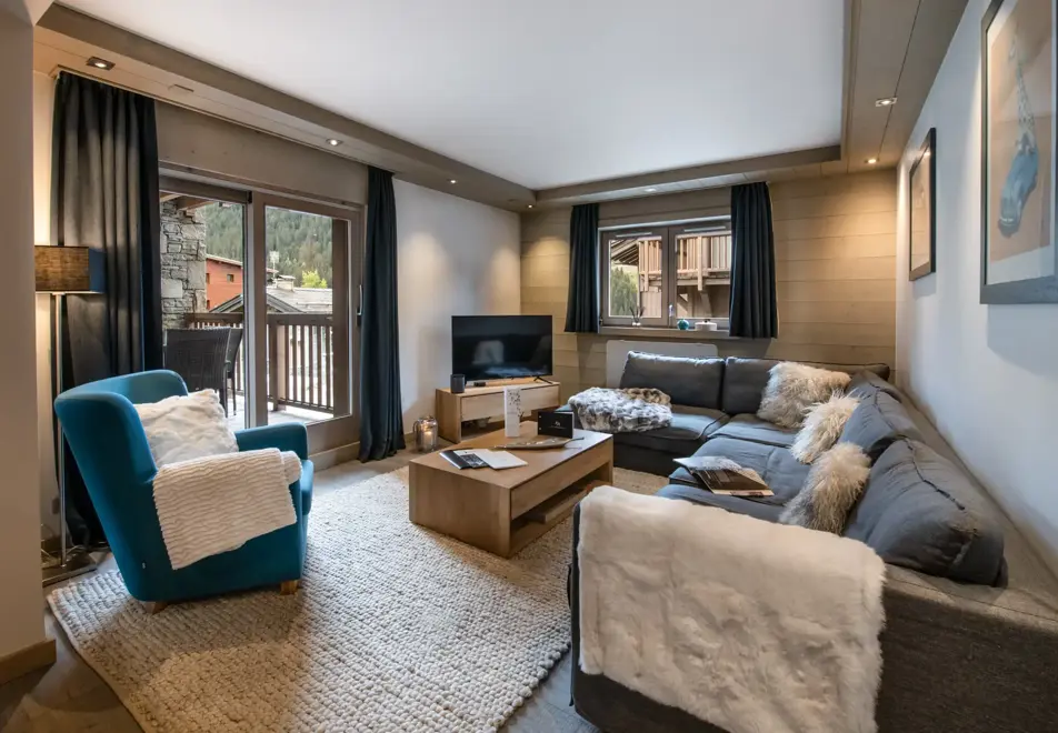 Whistler Lodge, Courchevel (self catered apartment) - Apartment B01