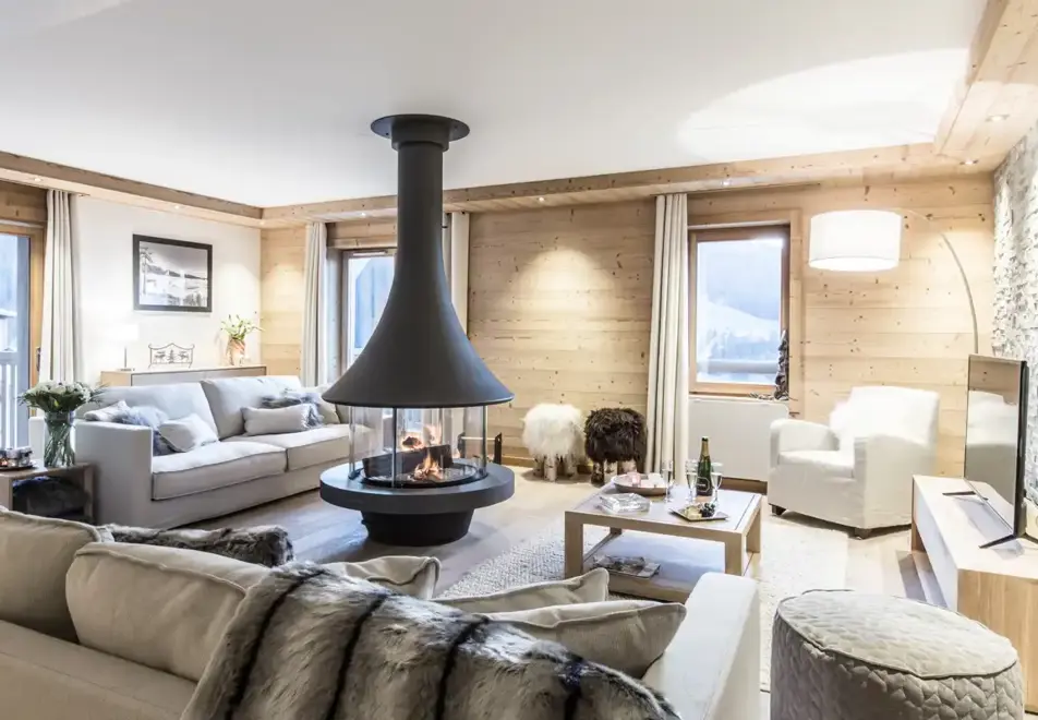 Whistler Lodge, Courchevel (self catered apartment) - Apartment B03