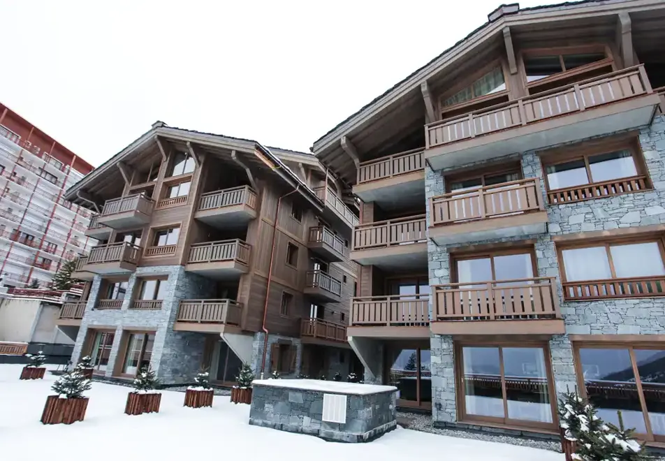 Aspen Lodge, Courchevel Moriond (self catered apartments)