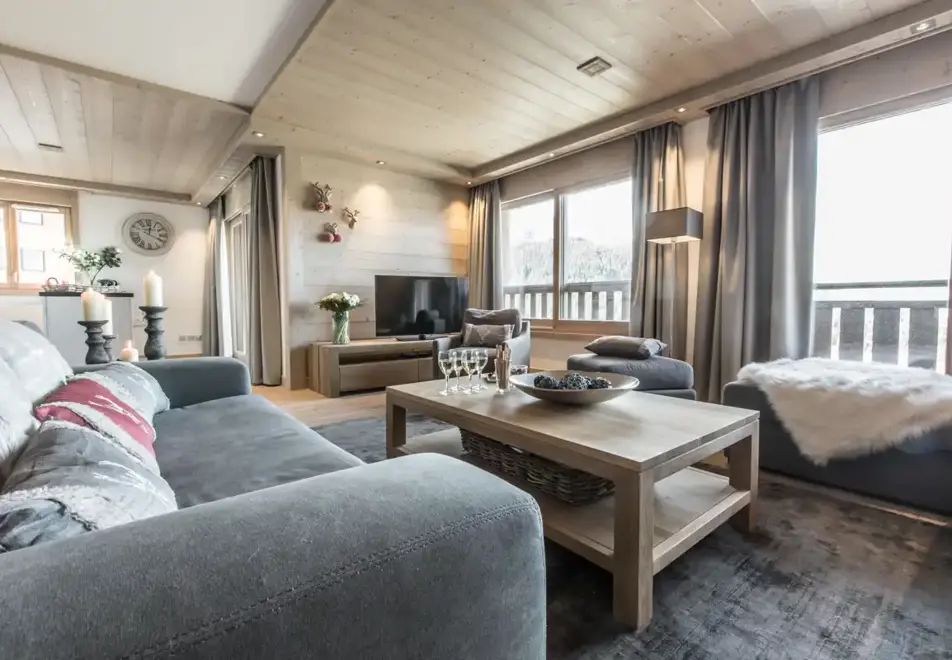 Aspen Lodge, Courchevel Moriond (self catered apartments) - Apartment B21