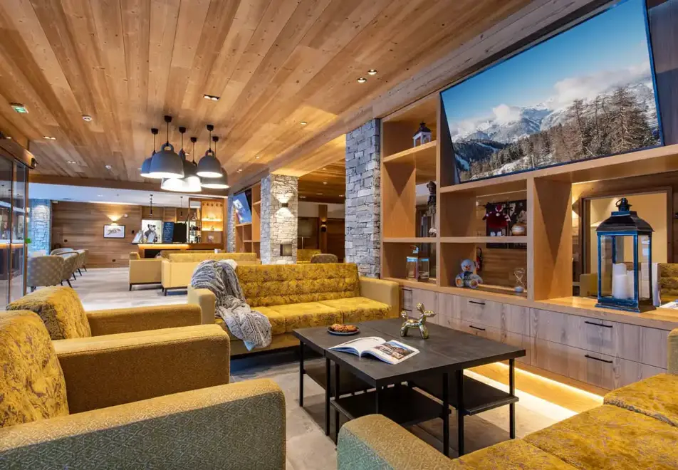 White Pearl, La Plagne (self catered apartments) - Residence lounge
