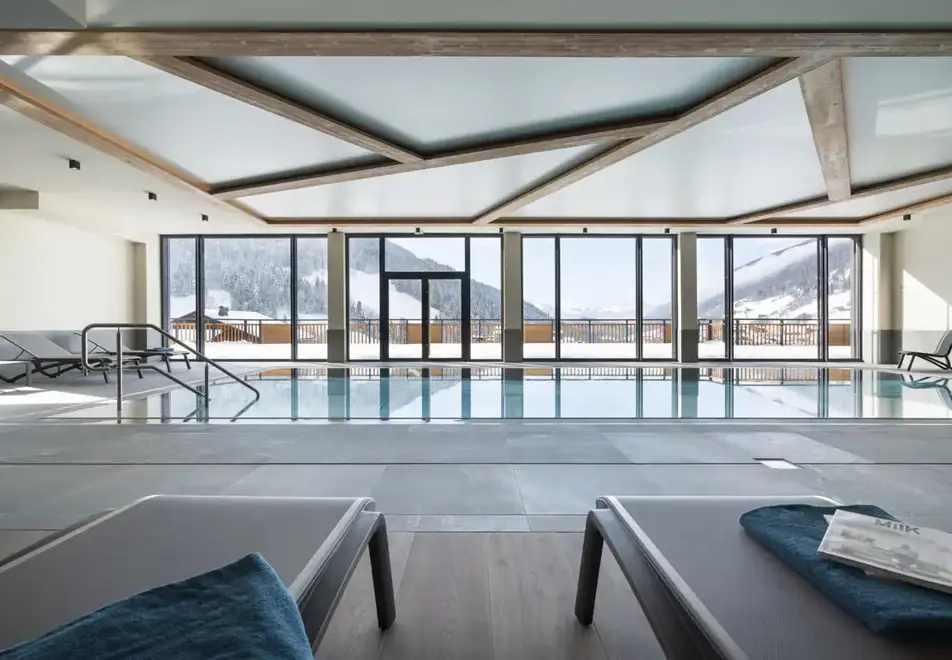 Chalets de Joy, Grand Bornand (self catered apartments) - Indoor pool
