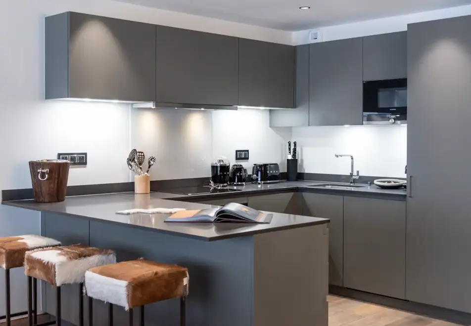 Alaska Lodge, Val d'Isere (self catered apartments) - Apartment 1