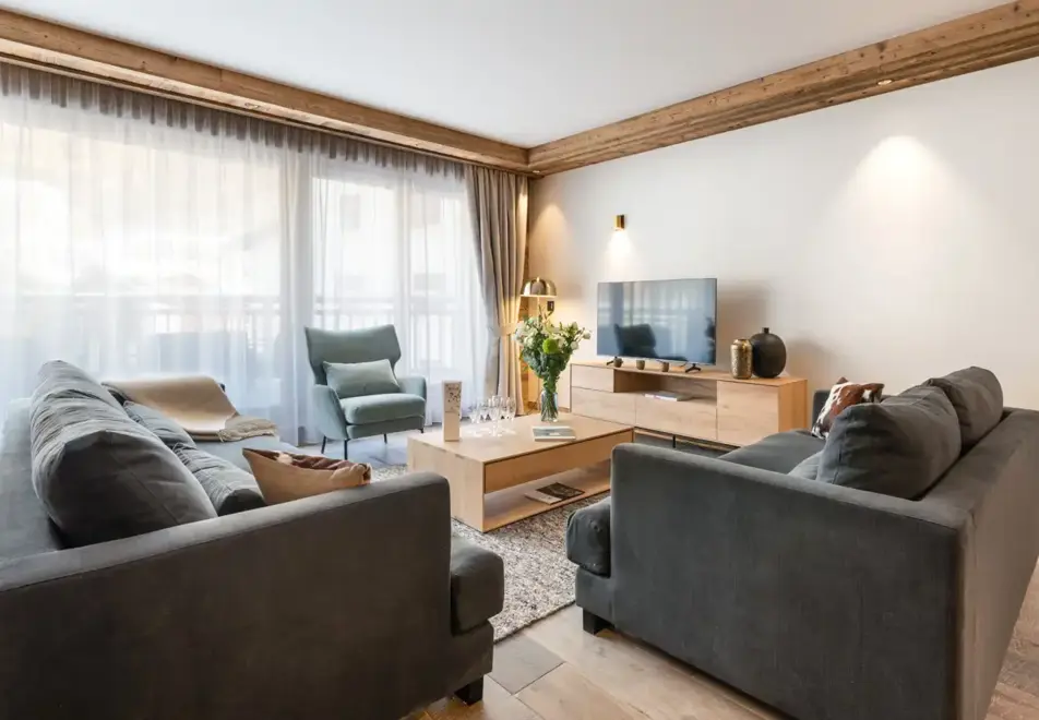 Alaska Lodge, Val d'Isere (self catered apartments) - Apartment 1