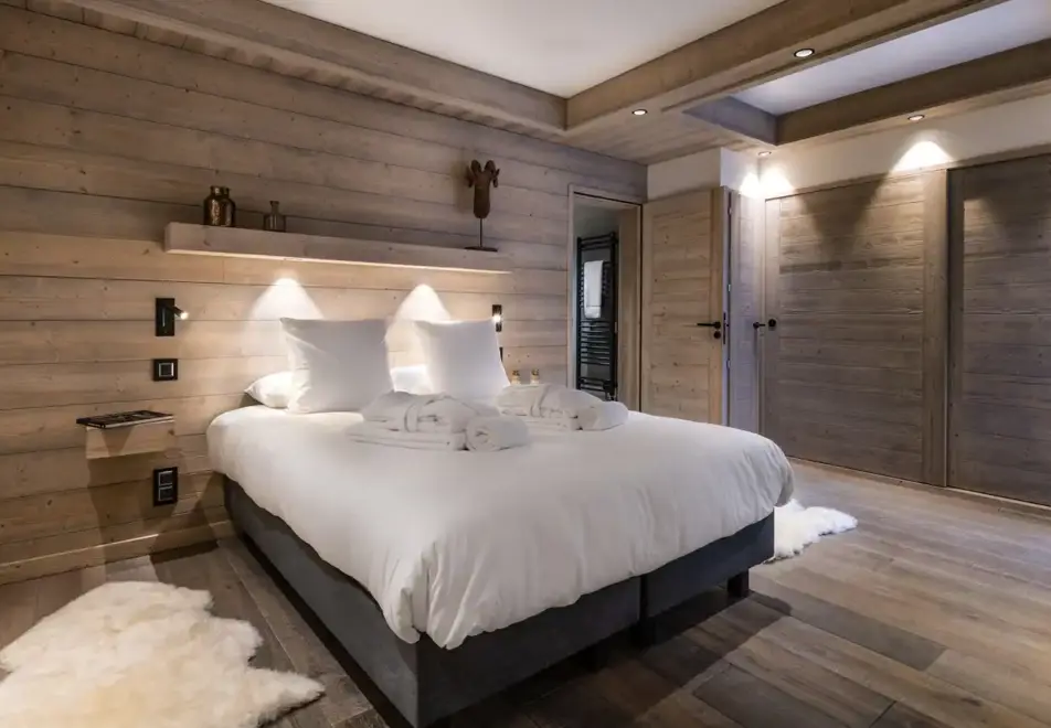 Alaska Lodge, Val d'Isere (self catered apartments) - Apartment 1
