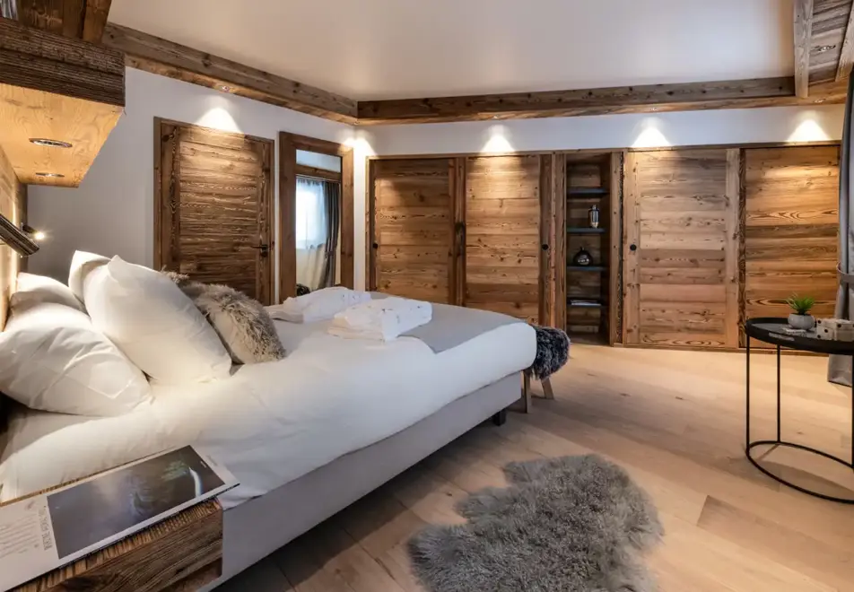 Alaska Lodge, Val d'Isere (self catered apartments) - Apartment 2