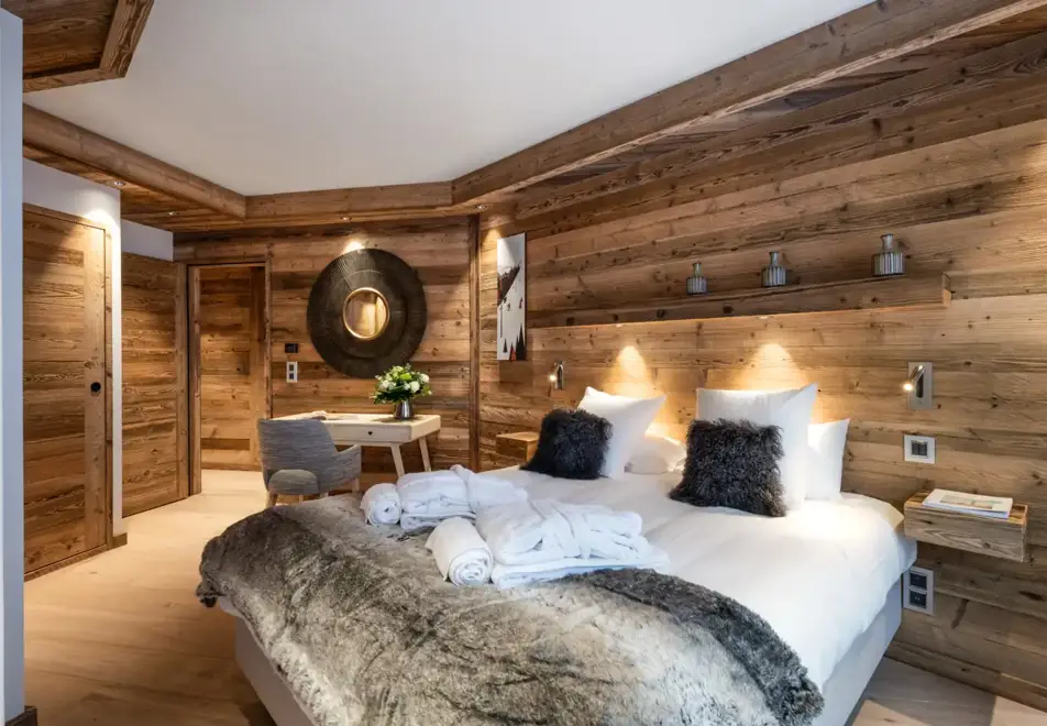 Alaska Lodge, Val d'Isere (self catered apartments) - Apartment 2