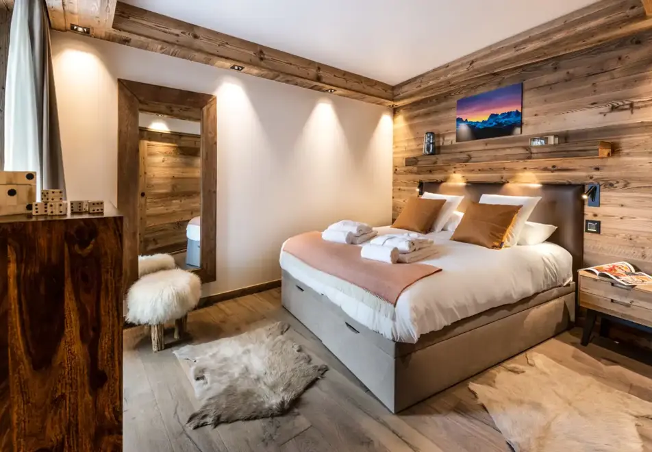 Alaska Lodge, Val d'Isere (self catered apartments) - Apartment 4