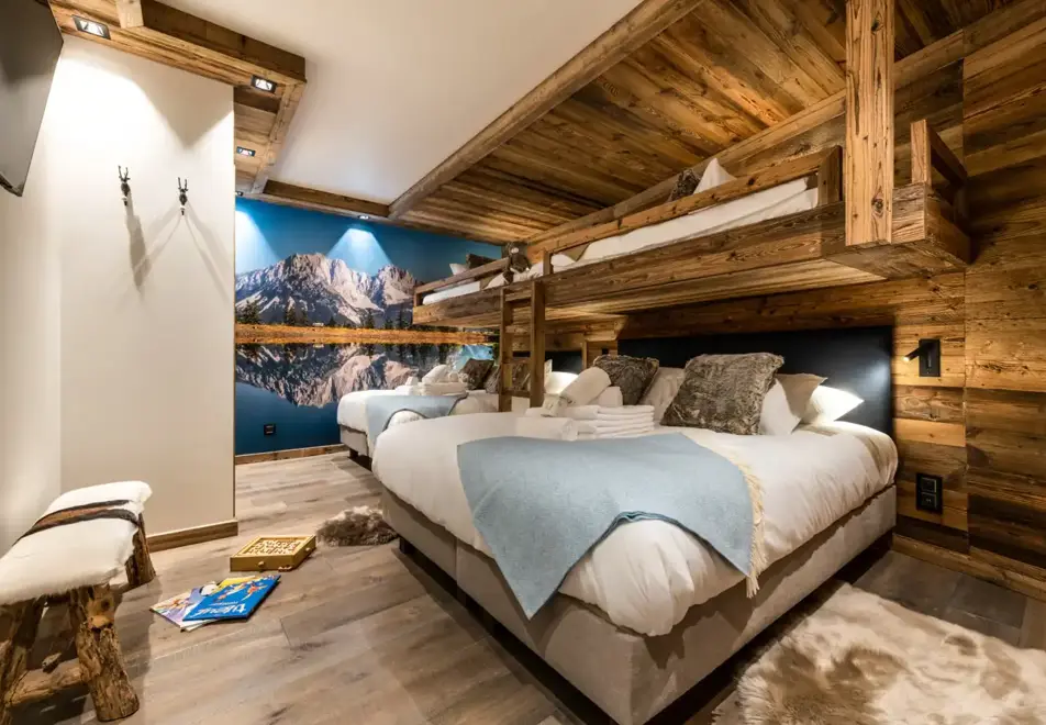 Alaska Lodge, Val d'Isere (self catered apartments) - Apartment 4
