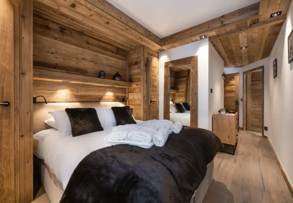 Alaska Lodge, Val d'Isere (self catered apartments) - Apartment 4