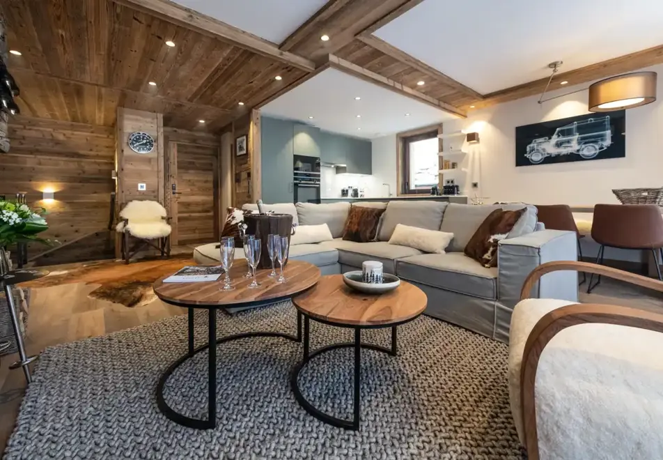 Alaska Lodge, Val d'Isere (self catered apartments) - Apartment 5