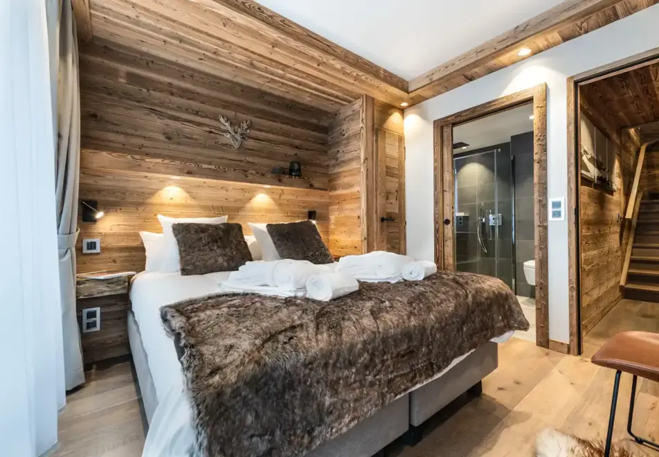 Alaska Lodge, Val d'Isere (self catered apartments) - Apartment 5