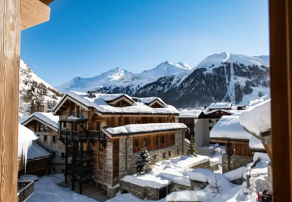 Alaska Lodge, Val d'Isere (self catered apartments) - Apartment 6