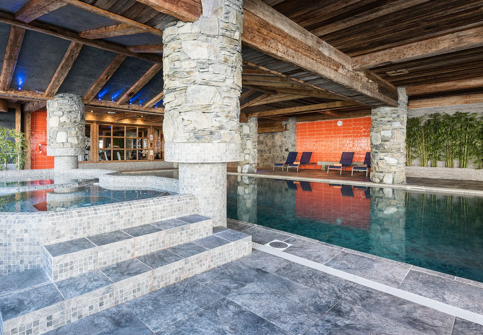 Le Nevada, Tignes Val Claret (self catered apartments) - Indoor pool