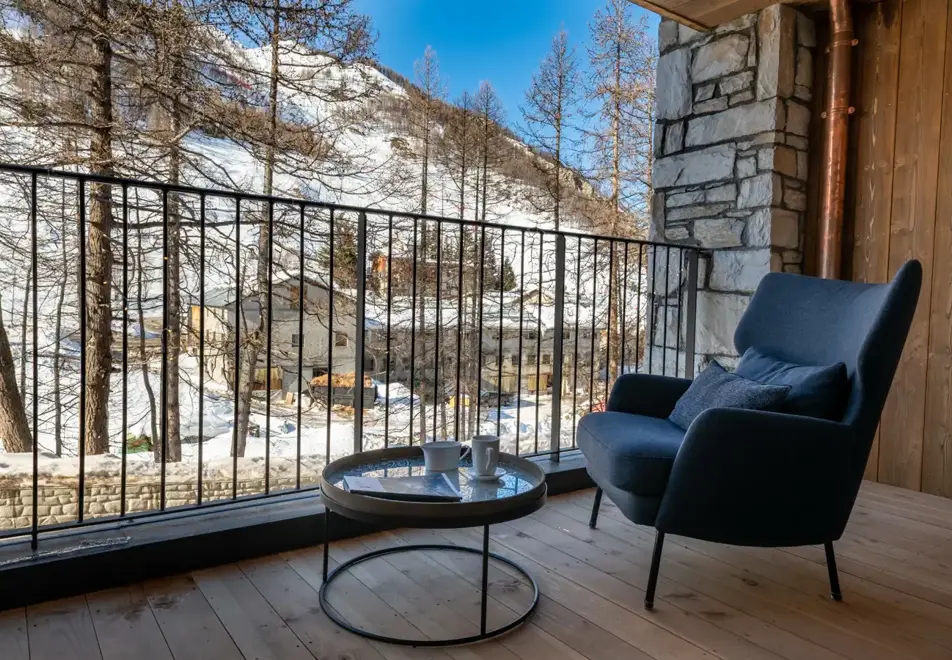 Vail Lodge, Val d'Isere (self catered apartments) - Apartment A12