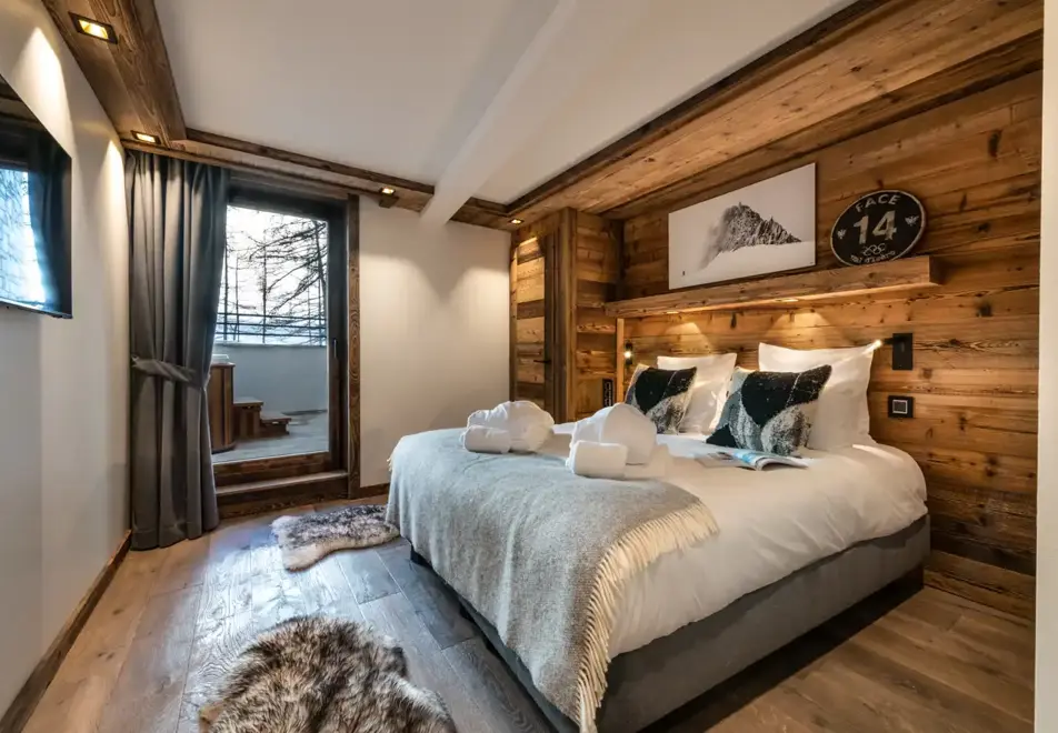 Vail Lodge, Val d'Isere (self catered apartments) - Apartment A12