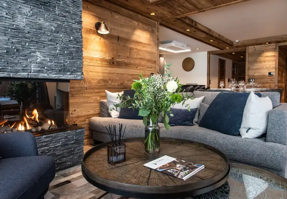 Vail Lodge, Val d'Isere (self catered apartments) - Apartment A12