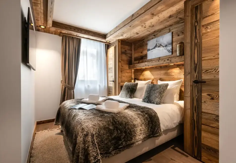 Vail Lodge, Val d'Isere (self catered apartments) - Apartment A22