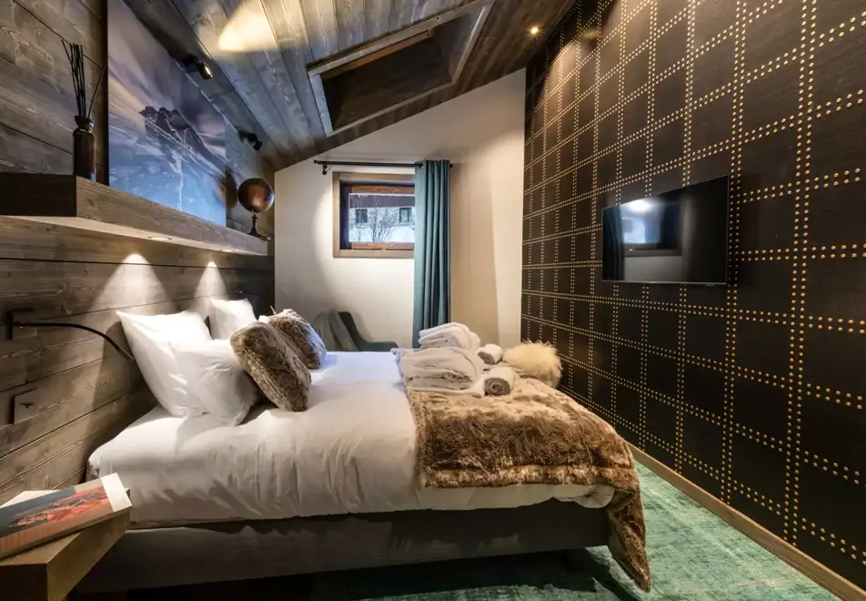 Vail Lodge, Val d'Isere (self catered apartments) - Apartment B41