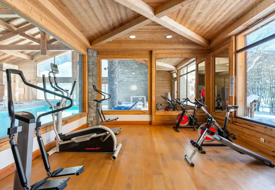 Le Hameau du Rocher Blanc, Serre Chevalier Chantemerle (self catered apartments) - Indoor pool & fitness area