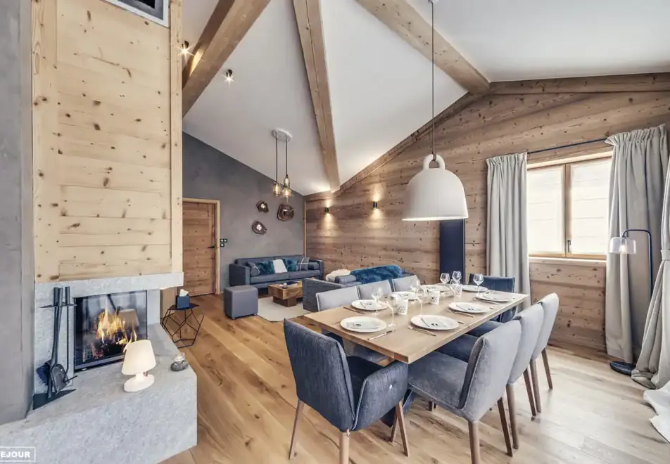 Avancher, Val d'Isere (self catered apartments & hotel) - Apartment Alix with fireplace