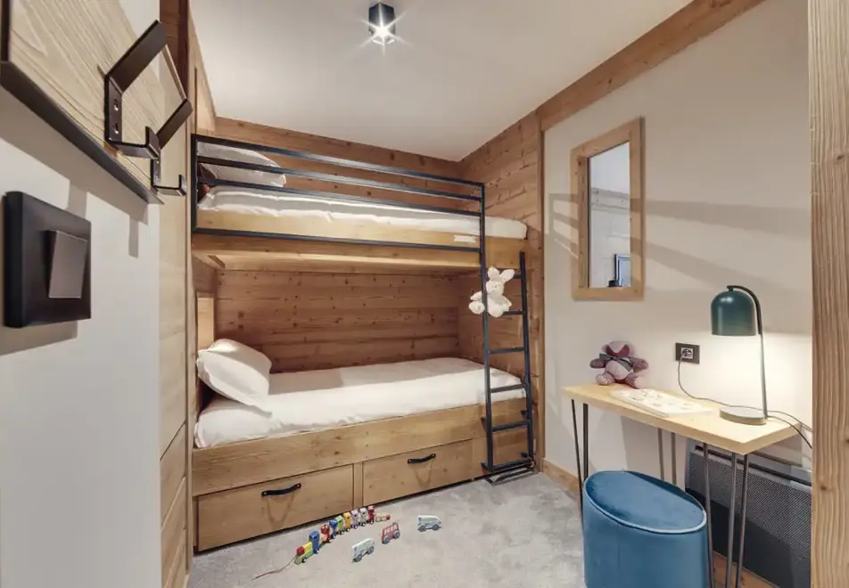 Avancher, Val d'Isere (self catered apartments & hotel) - Typical family room style in hotel