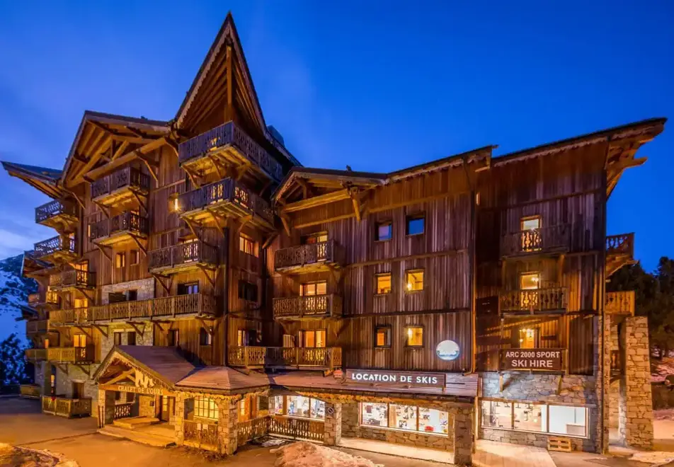 Chalet de l'Ours, Arc 2000 (self catered apartments)