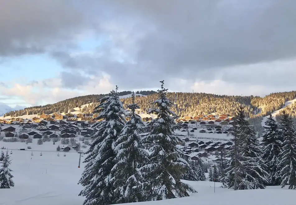 Amaya, Les Saisies (self catered apartments) - Views from residence