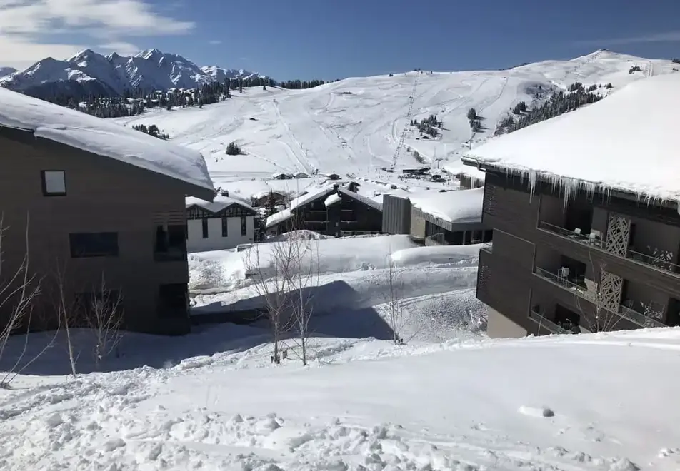 Chalet des Cimes, Les Saisies (self catered apartments)