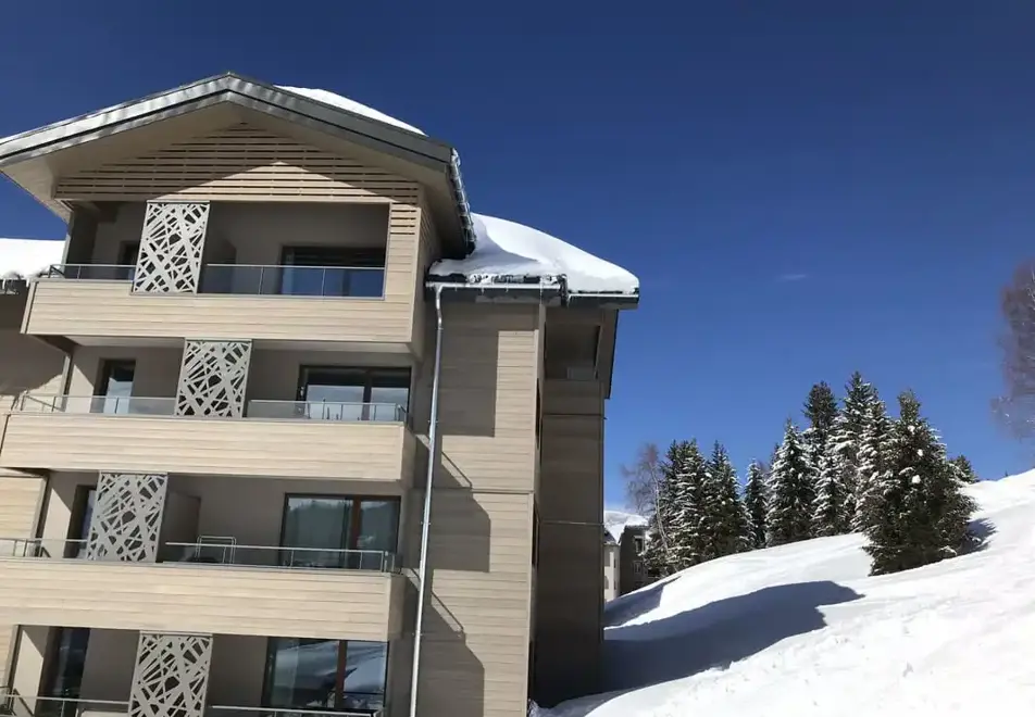 Chalet des Cimes, Les Saisies (self catered apartments)