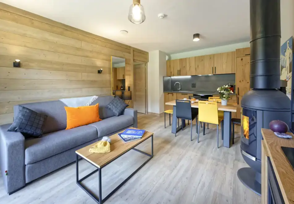 La Residence Club Samoens Village, Samoens (self catered apartments) - Typical 2 bed premium style apartment ©Clusesimages