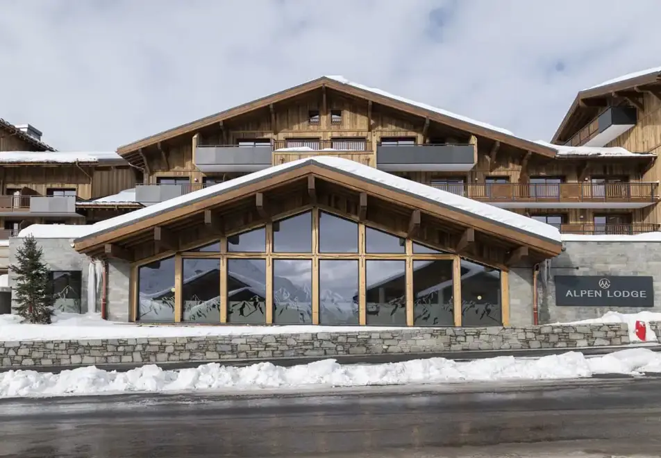 Alpen Lodge, La Rosiere (self catered apartments & hotel)
