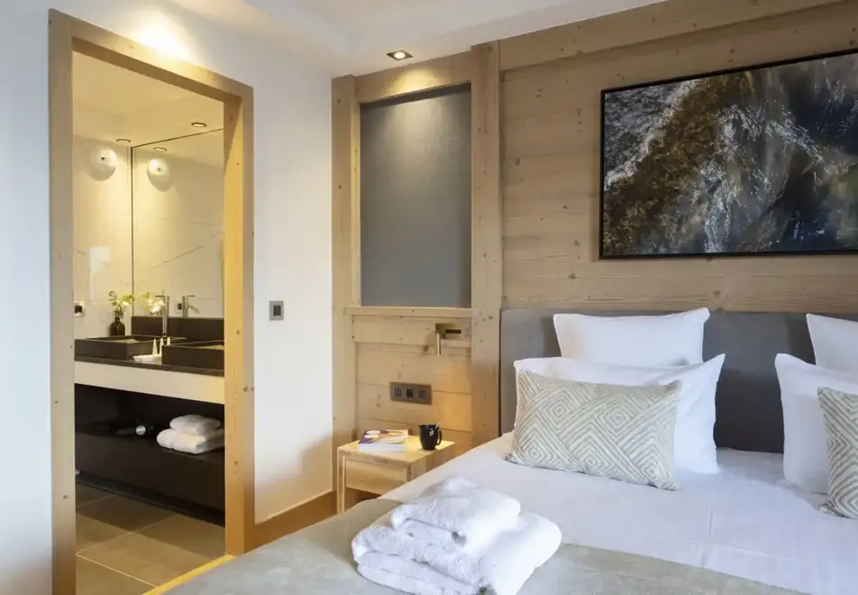 Alpen Lodge, La Rosiere (self catered apartments & hotel) - Typical deluxe style