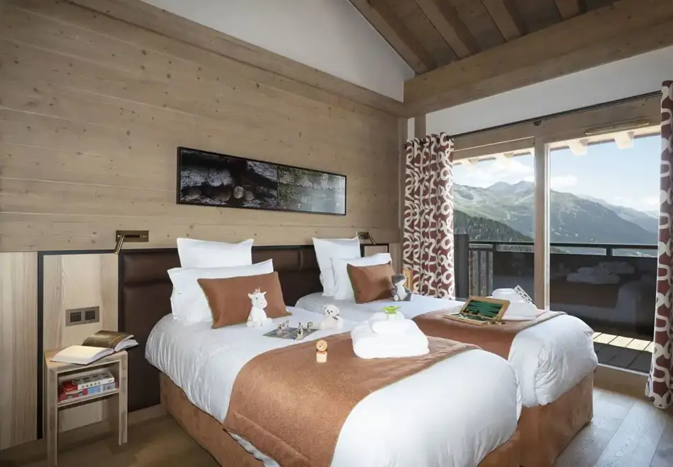 Alpen Lodge, La Rosiere (self catered apartments & hotel) - Typical suite apartment style