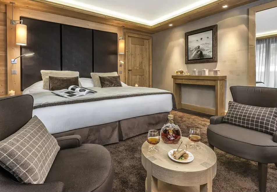 La Kaila, Meribel (hotel) - Typical privilege room style
