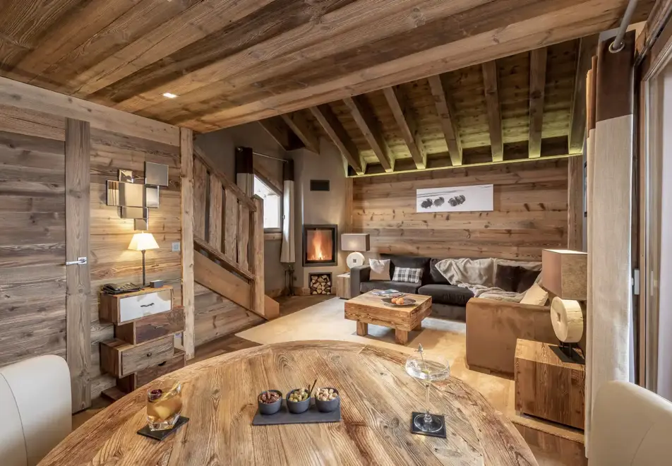 La Kaila, Meribel (hotel) - Typical suite famille N54 room style