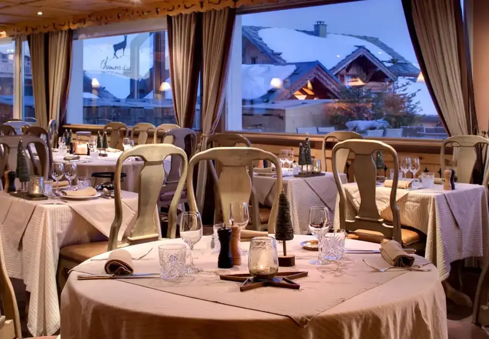 Chamois d'Or, Alpe d'Huez (hotel) - Hotel restaurant