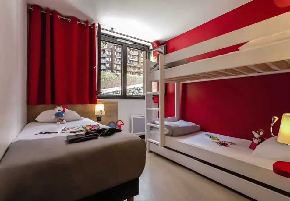 Les Cimes du Soleil, Avoriaz (hotel) - Typical room style