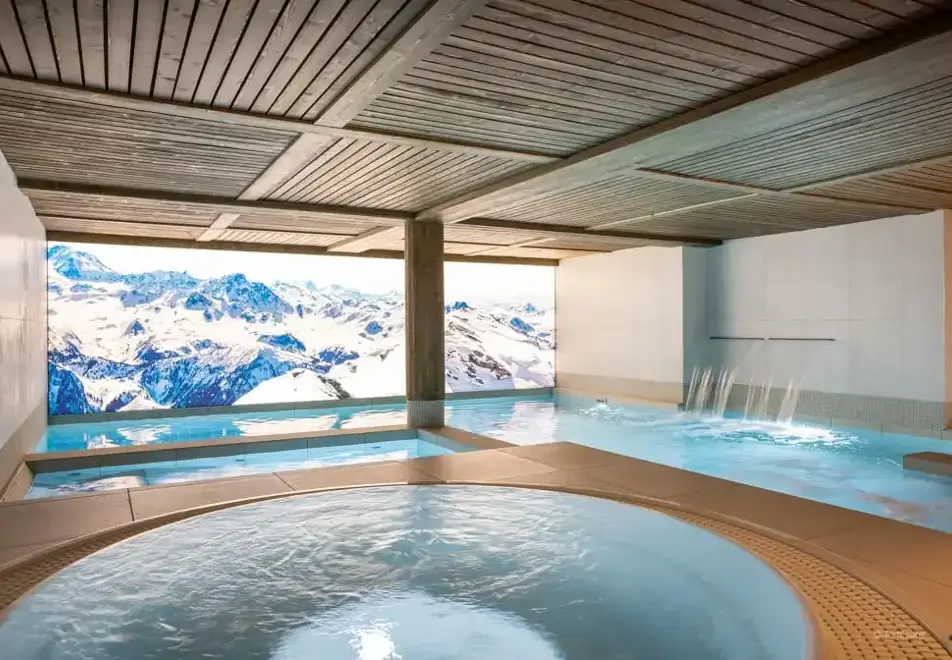 Snoroc, Plagne Montalbert (self catered apartments) - Indoor pool