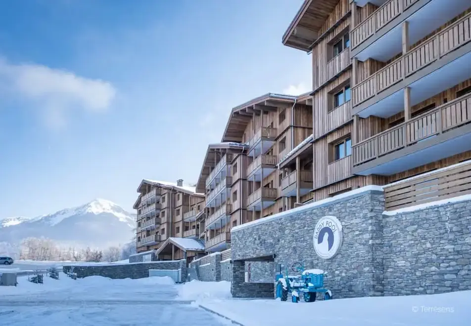 Snoroc, Plagne Montalbert (self catered apartments) - Mountain views