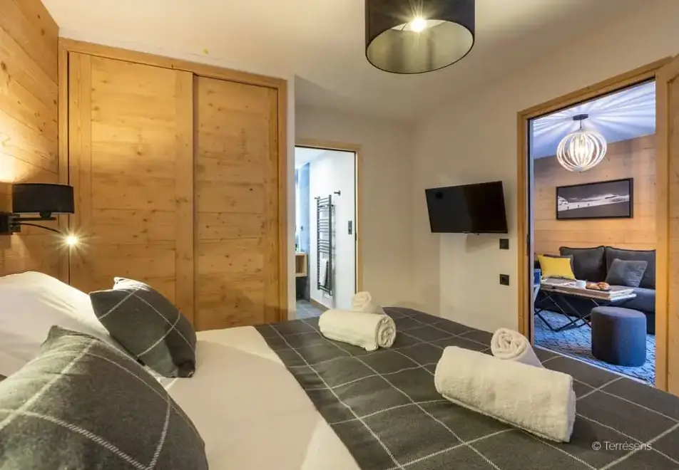 Snoroc, Plagne Montalbert (self catered apartments) - Typical 2 bedroom apartment style