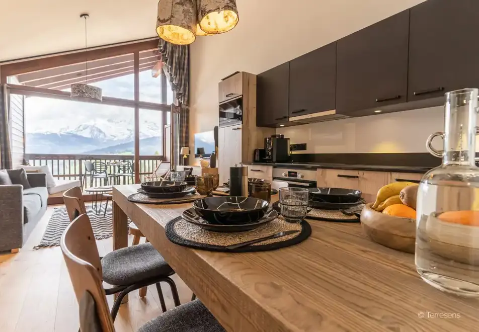 Les Roches Blanches, Combloux (self catered apartments) - Typical 1 bed alcove premium apartment style