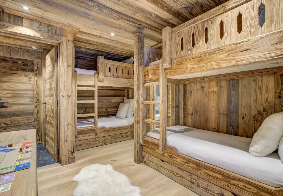 Chalet Alaska, Chamonix (self catered chalet) - Dormitory for 4 persons (©Adam Johnston)