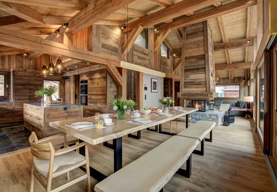 Chalet Alaska, Chamonix (self catered chalet) - Kitchen/diner (©Adam Johnston)