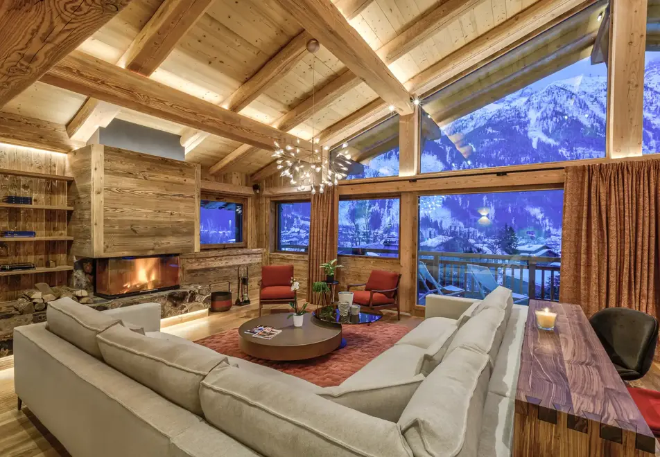 Chalet Saphir, Chamonix (self catered chalet) - Living area with panoramic views (©Adam Johnston)