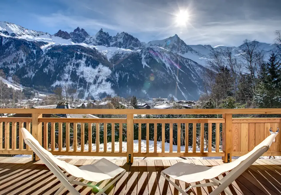 Chalet Saphir, Chamonix (self catered chalet) - Terrace (©Adam Johnston)